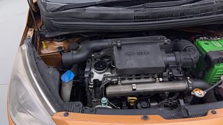 Used 2014 Hyundai Grand i10 [2013-2017] Magna 1.1 CRDi Diesel Manual engine ENGINE RIGHT SIDE VIEW