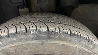 Used 2016 Renault Kwid [2015-2019] RXT Petrol Manual tyres LEFT FRONT TYRE TREAD VIEW