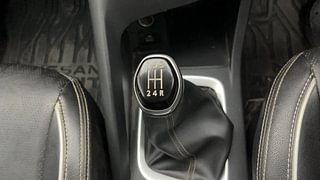 Used 2021 Nissan Magnite XV Premium Turbo Petrol Manual interior GEAR  KNOB VIEW