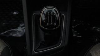 Used 2018 Hyundai Elite i20 [2014-2018] Asta 1.4 CRDI Diesel Manual interior GEAR  KNOB VIEW