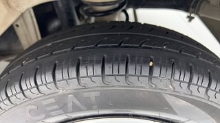 Used 2015 Maruti Suzuki Alto 800 [2012-2016] Lxi Petrol Manual tyres LEFT REAR TYRE TREAD VIEW