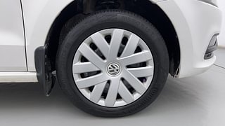 Used 2016 Volkswagen Polo [2015-2019] Comfortline 1.2L CNG (Outside Fitted) Petrol+cng Manual tyres RIGHT FRONT TYRE RIM VIEW