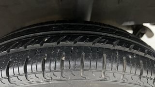 Used 2017 Renault Kwid [2015-2019] RXT Petrol Manual tyres LEFT REAR TYRE TREAD VIEW