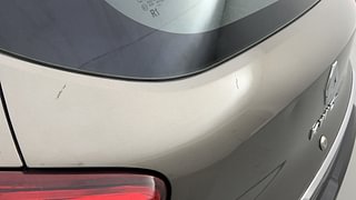 Used 2017 Renault Kwid [2015-2019] RXT Petrol Manual dents MINOR SCRATCH