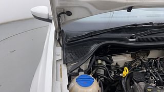 Used 2016 Volkswagen Polo [2015-2019] Comfortline 1.2L CNG (Outside Fitted) Petrol+cng Manual engine ENGINE RIGHT SIDE HINGE & APRON VIEW