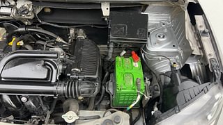 Used 2017 Renault Kwid [2015-2019] RXT Petrol Manual engine ENGINE LEFT SIDE VIEW