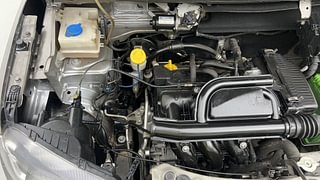 Used 2017 Renault Kwid [2015-2019] RXT Petrol Manual engine ENGINE RIGHT SIDE VIEW
