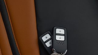 Used 2022 Honda Jazz ZX CVT Petrol Automatic extra CAR KEY VIEW