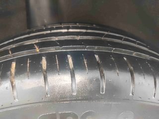Used 2019 Maruti Suzuki Baleno [2019-2022] Zeta Petrol Petrol Manual tyres RIGHT REAR TYRE TREAD VIEW
