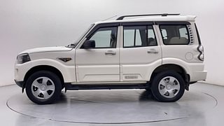 Used 2016 Mahindra Scorpio [2014-2017] S6 Plus Diesel Manual exterior LEFT SIDE VIEW