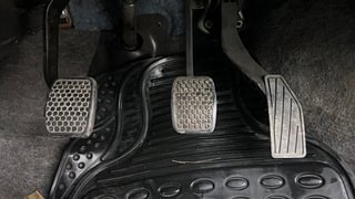 Used 2018 Maruti Suzuki Alto 800 [2016-2019] Lxi Petrol Manual interior PEDALS VIEW