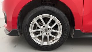 Used 2019 Maruti Suzuki Swift [2017-2021] ZXi AMT Petrol Automatic tyres LEFT FRONT TYRE RIM VIEW