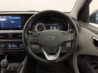 Used 2022 Hyundai Grand i10 Nios Sportz 1.2 Kappa VTVT Petrol Manual interior STEERING VIEW