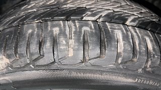 Used 2015 Honda City [2014-2017] V Diesel Diesel Manual tyres LEFT FRONT TYRE TREAD VIEW