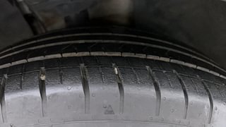Used 2022 Volkswagen Taigun Topline 1.0 TSI AT Petrol Automatic tyres RIGHT FRONT TYRE TREAD VIEW