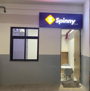 Spinny Car Hub Kandivali, Mumbai