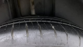 Used 2022 Volkswagen Taigun Topline 1.0 TSI AT Petrol Automatic tyres RIGHT REAR TYRE TREAD VIEW