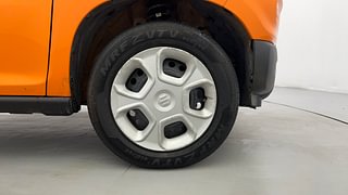 Used 2022 Maruti Suzuki S-Presso VXI+ Petrol Manual tyres RIGHT FRONT TYRE RIM VIEW