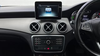 Used 2014 Mercedes-Benz CLA [2015-2019] 200 Sport Petrol Automatic interior MUSIC SYSTEM & AC CONTROL VIEW