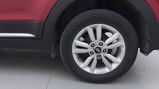 Used 2016 Hyundai Creta [2015-2018] 1.6 SX Plus Petrol Petrol Manual tyres LEFT REAR TYRE RIM VIEW