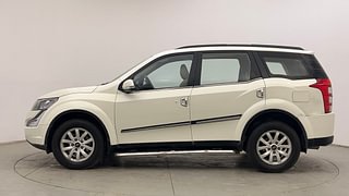 Used 2017 Mahindra XUV500 [2015-2018] W10 Diesel Manual exterior LEFT SIDE VIEW