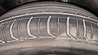 Used 2015 Ford Figo Aspire [2015-2019] Titanium Plus 1.5 TDCi Diesel Manual tyres LEFT FRONT TYRE TREAD VIEW