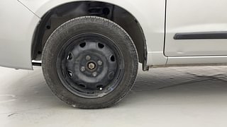 Used 2013 Maruti Suzuki Alto K10 [2010-2014] VXi Petrol Manual tyres LEFT FRONT TYRE RIM VIEW