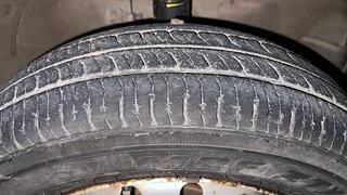 Used 2018 Maruti Suzuki Wagon R 1.0 [2013-2019] LXi CNG Petrol+cng Manual tyres RIGHT FRONT TYRE TREAD VIEW