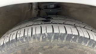 Used 2013 Maruti Suzuki Alto K10 [2010-2014] VXi Petrol Manual tyres RIGHT FRONT TYRE TREAD VIEW