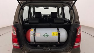 Used 2018 Maruti Suzuki Wagon R 1.0 [2013-2019] LXi CNG Petrol+cng Manual interior DICKY INSIDE VIEW