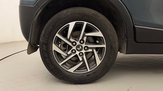 Used 2023 Mahindra XUV 300 W8 (O) AMT Petrol Petrol Automatic tyres RIGHT REAR TYRE RIM VIEW