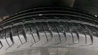 Used 2017 Renault Kwid [2015-2019] RXT Petrol Manual tyres LEFT REAR TYRE TREAD VIEW