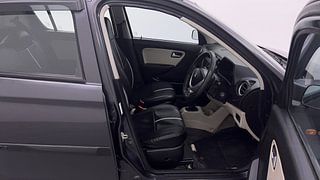 Used 2022 Maruti Suzuki Alto 800 Lxi (O) Petrol Manual interior RIGHT SIDE FRONT DOOR CABIN VIEW