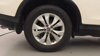 Used 2014 Honda CR-V [2013-2018] 2.4 AT Petrol Automatic tyres RIGHT REAR TYRE RIM VIEW