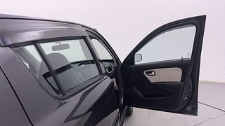 Used 2022 Maruti Suzuki Alto 800 Lxi (O) Petrol Manual interior RIGHT FRONT DOOR OPEN VIEW