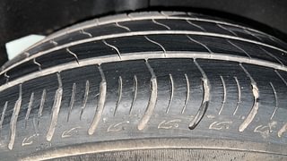 Used 2021 Maruti Suzuki Baleno [2019-2022] Delta Petrol Petrol Manual tyres RIGHT REAR TYRE TREAD VIEW