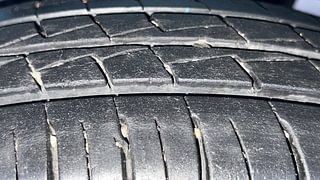 Used 2021 Maruti Suzuki Alto 800 [2019-2022] LXI Petrol Manual tyres RIGHT REAR TYRE TREAD VIEW