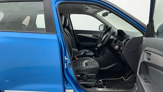 Used 2018 Maruti Suzuki Vitara Brezza [2016-2020] ZDi Diesel Manual interior RIGHT SIDE FRONT DOOR CABIN VIEW