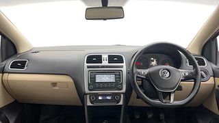 Used 2015 Volkswagen Polo [2014-2020] Highline 1.5 (D) Diesel Manual interior DASHBOARD VIEW