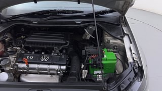 Used 2013 Volkswagen Vento [2010-2015] Highline Petrol Petrol Manual engine ENGINE LEFT SIDE HINGE & APRON VIEW