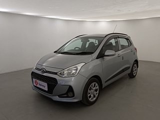 Used 2019 Hyundai Grand i10 [2017-2020] Sportz 1.2 Kappa VTVT Petrol Manual exterior LEFT FRONT CORNER VIEW