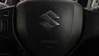 Used 2016 Maruti Suzuki Baleno [2015-2019] Zeta Petrol Petrol Manual top_features Airbags