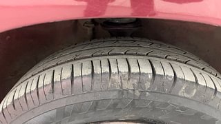 Used 2014 Maruti Suzuki Alto K10 [2010-2014] VXi Petrol Manual tyres RIGHT FRONT TYRE TREAD VIEW