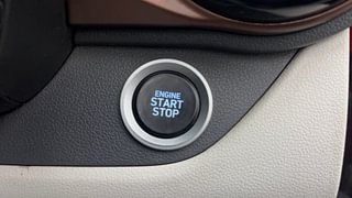 Used 2021 Hyundai Aura SX 1.2 Petrol Petrol Manual top_features Keyless start