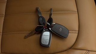 Used 2017 Hyundai Grand i10 [2017-2020] Asta 1.2 Kappa VTVT Petrol Manual extra CAR KEY VIEW