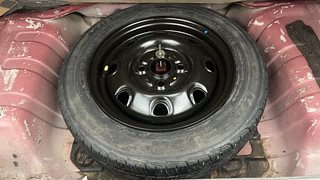 Used 2014 Maruti Suzuki Alto K10 [2010-2014] VXi Petrol Manual tyres SPARE TYRE VIEW