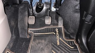 Used 2023 Maruti Suzuki Wagon R 1.2 ZXI Petrol Manual interior PEDALS VIEW