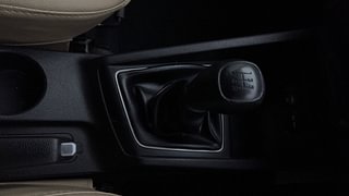 Used 2018 Hyundai Elite i20 [2018-2020] Sportz 1.2 Petrol Manual interior GEAR  KNOB VIEW