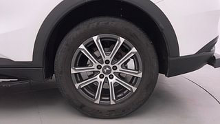 Used 2021 Mahindra XUV700 AX 7 Petrol AT 7 STR Petrol Automatic tyres LEFT REAR TYRE RIM VIEW