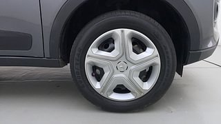 Used 2021 Tata Nexon XM S Petrol Petrol Manual tyres RIGHT FRONT TYRE RIM VIEW